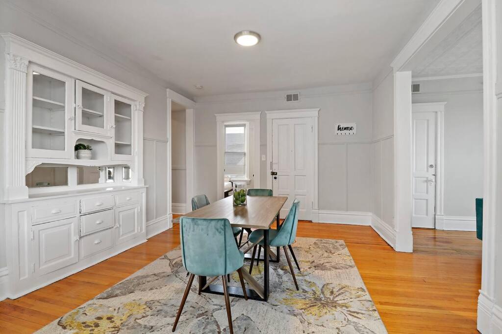 2br Bright And Lovely Apt - Leland 3 Apartment *